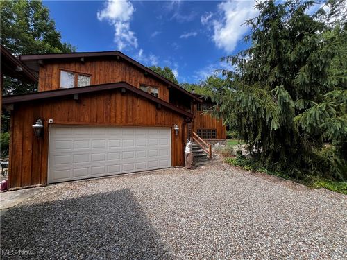 17506 Leggett Rd, Montville, OH, 44064-9783 | Card Image