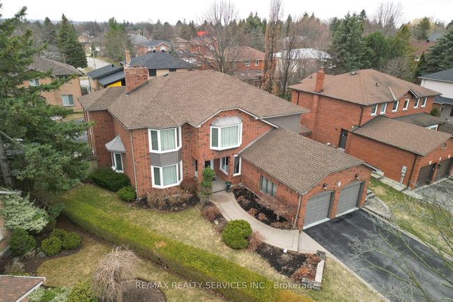 15 Brookbank Crt, House other with 4 bedrooms, 4 bathrooms and 4 parking in Brampton ON | Image 4