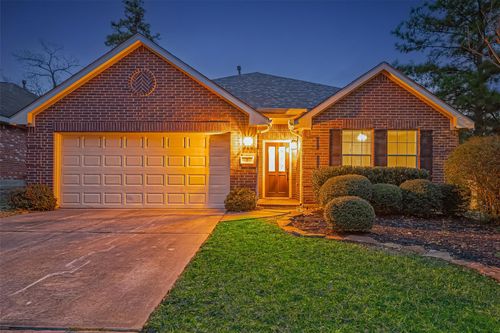 2 Garden Lodge Pl, The Woodlands, TX, 77382-2775 | Card Image