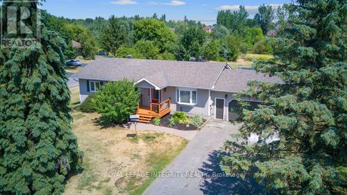 1500 Blue Rock Ave, Kars, ON, K0A2E0 | Card Image