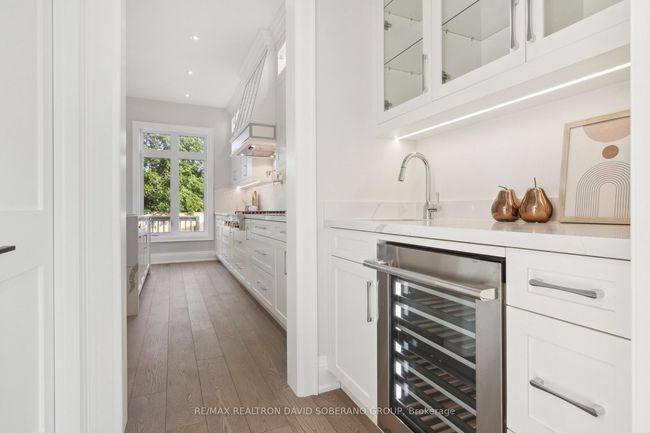 123 Anthony Rd, House other with 4 bedrooms, 5 bathrooms and 6 parking in North York ON | Image 7