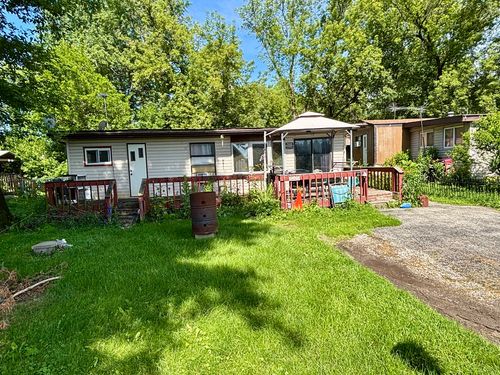 272 Misty Rdg, Lakemoor, IL, 60051-7869 | Card Image