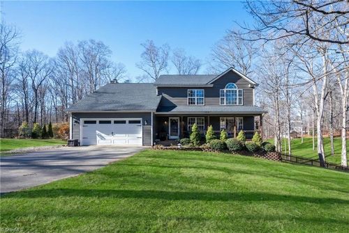 2221 Standing Oak Ln, Pfafftown, NC, 27040-9491 | Card Image