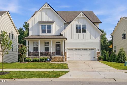 200 Woodstaff Ave, Wake Forest, NC, 27587-9802 | Card Image