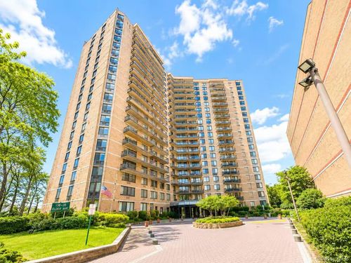 9c-138-35 Elder Ave, Flushing, NY, 11355-4078 | Card Image
