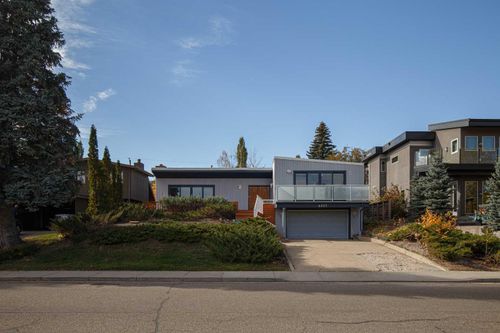 4007 14a St Sw, Calgary, AB, T2T3Y3 | Card Image