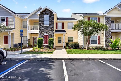 1111-575 Oakleaf Plantation Pkwy, Orange Park, FL, 32065-3571 | Card Image