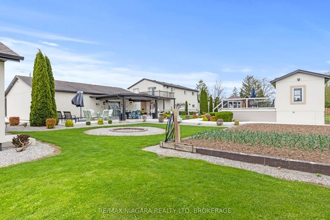 724 Line 3 Rd, House other with 4 bedrooms, 3 bathrooms and 20 parking in Niagara on the Lake ON | Image 42