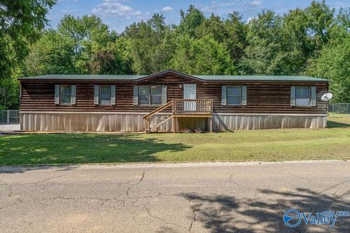 141 Stewart Hollow Rd, Grant, AL, 35747-8157 | Card Image