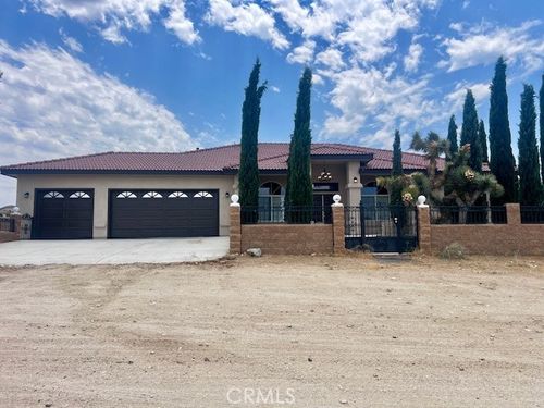 929 Rancho Rd, Pinon Hills, CA, 92372 | Card Image