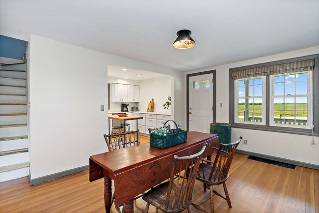 30789 5 Points Rd, House other with 3 bedrooms, 2 bathrooms and 6 parking in Kingston IL | Image 11