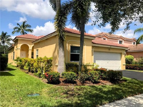 1118 Chinaberry Dr, Weston, FL, 33327-2014 | Card Image