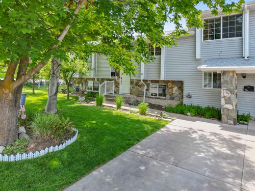 71 W 450 S, Kaysville, UT, 84037-2427 | Card Image