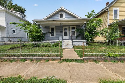 1507 Lawn Ave, Middletown, OH, 45044-5920 | Card Image