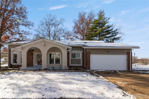 1203 Beaver Creek Rd, Chesterfield, MO, 63017-1944 | Card Image