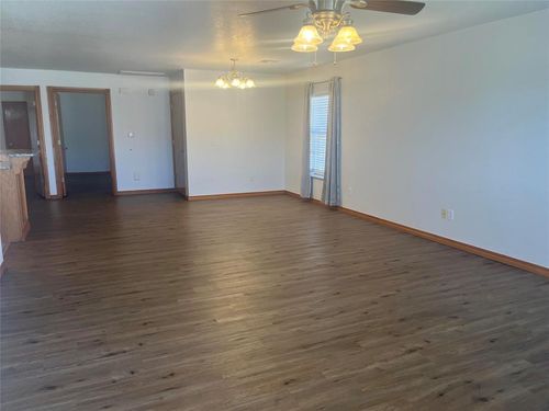 4337 Huntly Drive, Del City, OK, 73115-1828 | Card Image