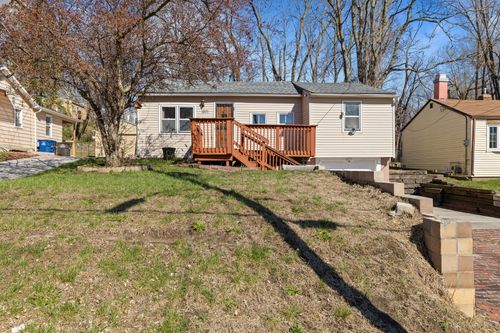 1271 E 36th St, Des Moines, IA, 50317-6701 | Card Image