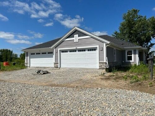 0602-540 Hunter Oaks Boulevard, Watertown, WI, 53094 | Card Image