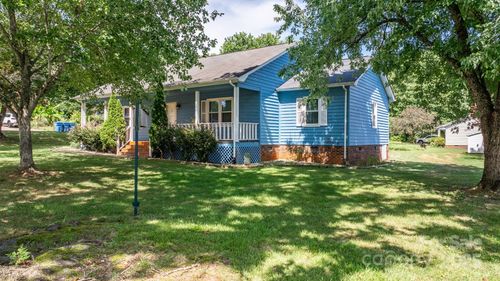 1776 Castlewood Ct, Hickory, NC, 28602-8299 | Card Image
