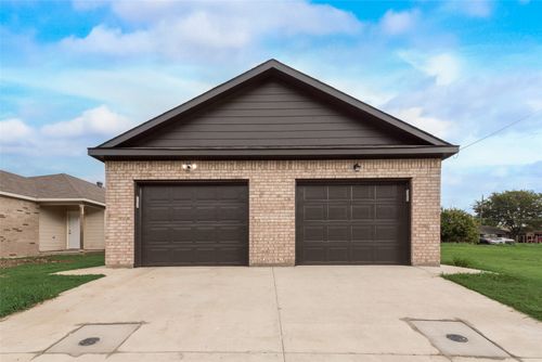 3153 Stag Road, Dallas, TX, 75241 | Card Image