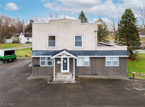 6178 Youngstown Hubbard Rd, Hubbard, OH, 44425-1350 | Card Image