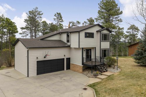 4412 Carriage Hills Dr, Rapid City, SD, 57702-6874 | Card Image