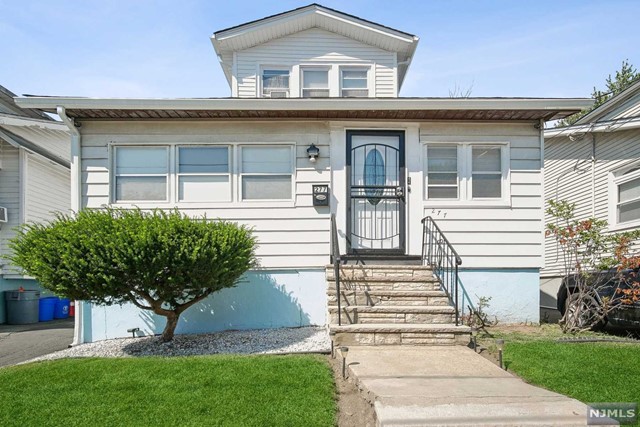 Isabella Ave, Irvington, NJ 07111