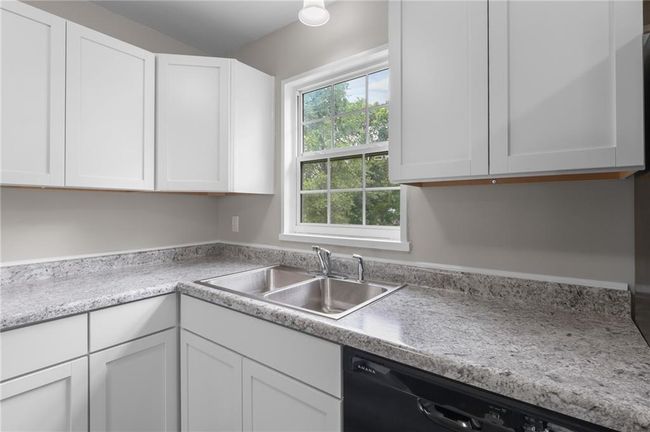 1758 Main St, House other with 2 bedrooms, 1 bathrooms and null parking in Osawatomie KS | Image 8