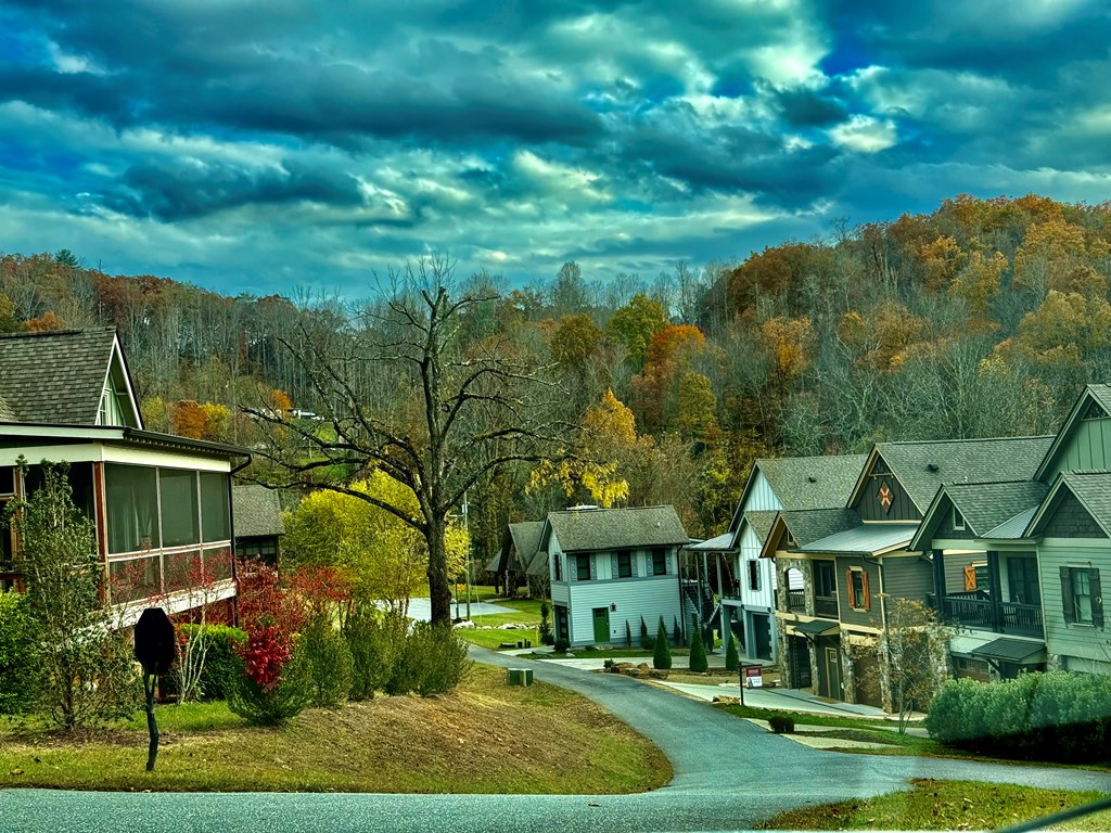 Land in Cullowhee 3
