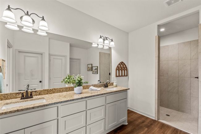 118 Panther Loop, House other with 4 bedrooms, 2 bathrooms and null parking in Mabank TX | Image 16