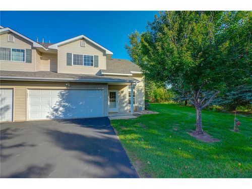 106 Bridgewater Trl, Hudson, WI, 54016-7778 | Card Image
