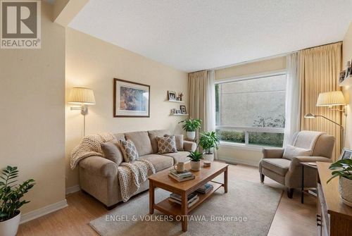 18-1280 Cahill Dr, Ottawa, ON, K1V9R1 | Card Image
