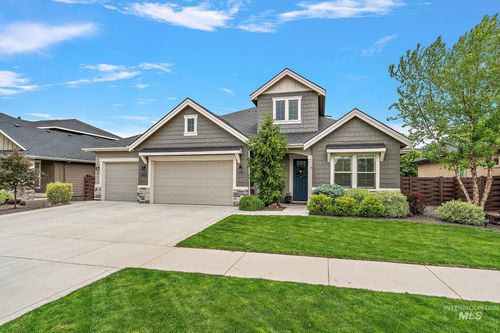 6922 N Agrarian Ave, Meridian, ID, 83646-4533 | Card Image