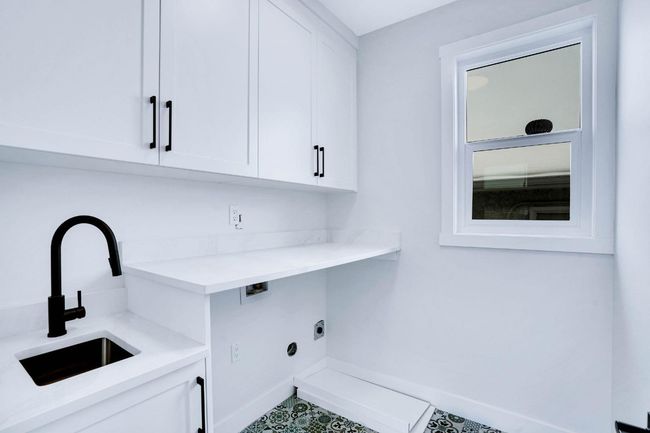 111 28 Ave Ne, House other with 4 bedrooms, 4 bathrooms and 2 parking in Calgary AB | Image 23