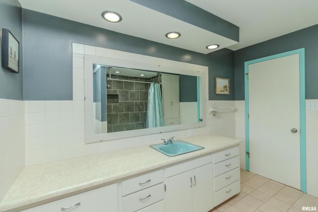 501 W High St, House other with 3 bedrooms, 2 bathrooms and null parking in Roanoke IL | Image 38
