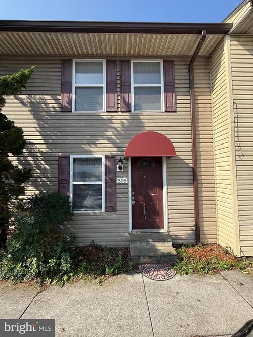 305 Avon Ct, WINCHESTER, VA, 22601-5388 | Card Image