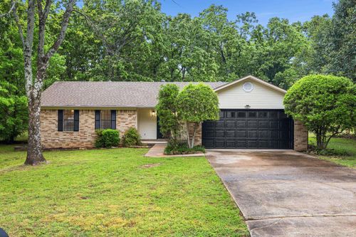 40 Sunset Ln, Cabot, AR, 72023-2052 | Card Image