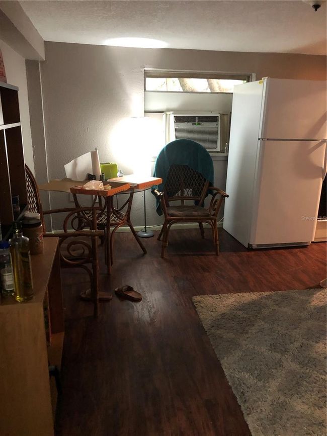 APT-1 - 507 W Baker St, Home with 2 bedrooms, 1 bathrooms and null parking in PLANT CITY FL | Image 10