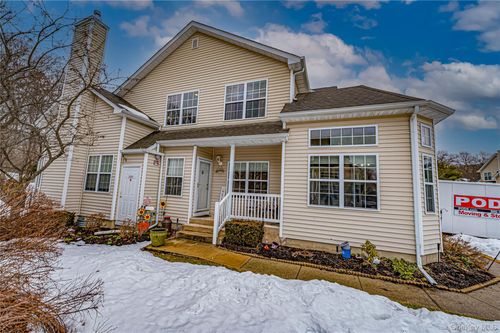 78 Cranberry Cir, Medford, NY, 11763-1566 | Card Image