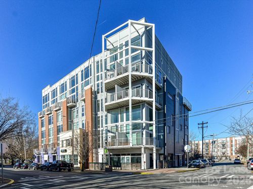 201-3123 N Davidson St, Charlotte, NC, 28205-1162 | Card Image