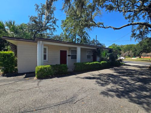 5-551 E Miracle Strip Pkwy, Mary Esther, FL, 32569-2095 | Card Image