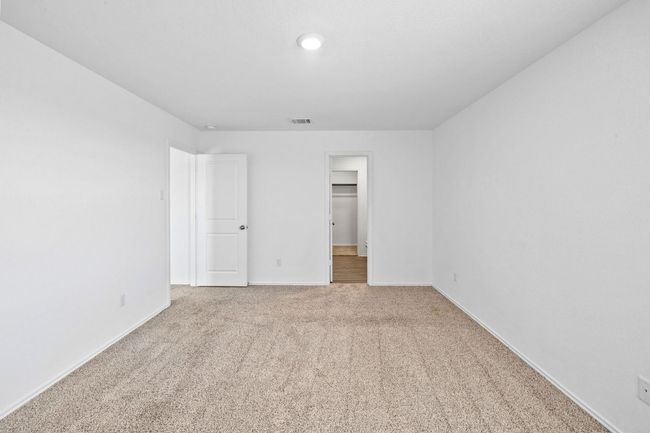 242 Geode Gln, House other with 4 bedrooms, 3 bathrooms and 4 parking in Maxwell TX | Image 25