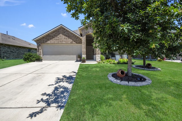 Topaz Ln, Leander, TX 78641