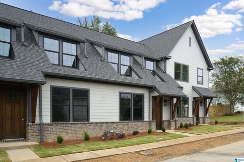 3168 Belwood Dr, Vestavia, AL, 35243-5215 | Card Image