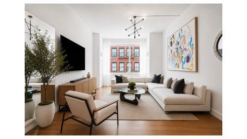 5h-311 W Broadway, New York, NY, 10013-3056 | Card Image