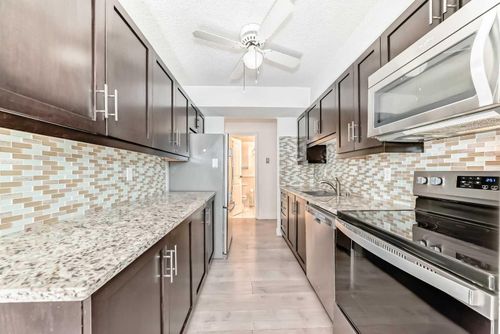 102-9800 Horton Road Sw, Calgary, AB, T2V5B5 | Card Image