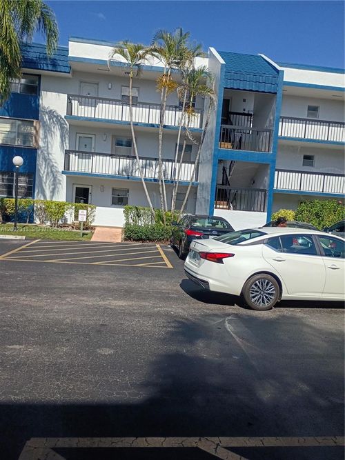 110-3040 Holiday Springs Blvd, Margate, FL, 33063 | Card Image