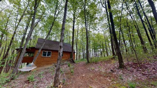 23865 Pole Ridge Rd, Laurelville, OH, 43135-9215 | Card Image