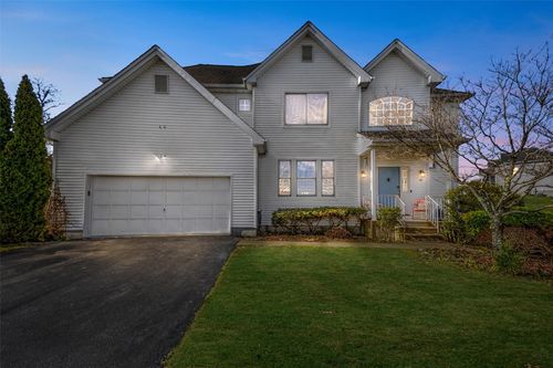 19 Arcadian Pl, Fishkill, NY, 12524-4305 | Card Image