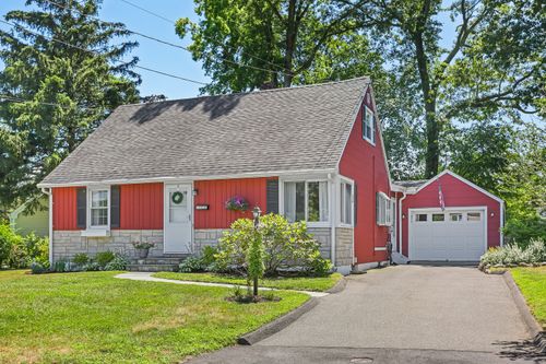14 Daphne Dr, Norwalk, CT, 06851-3122 | Card Image